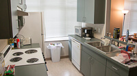 Martin Hall - Apartment (kitchen)