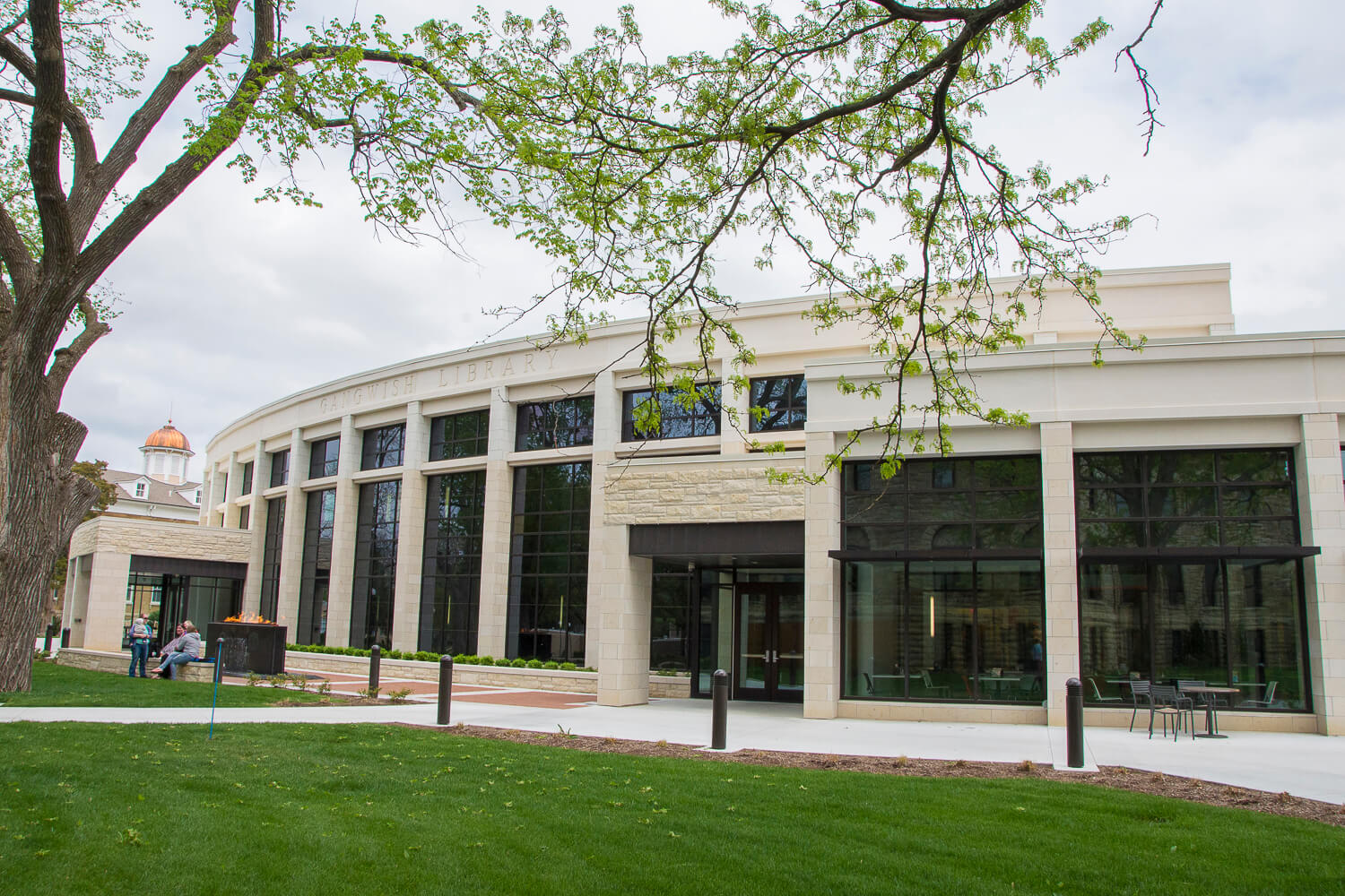 Gangwish Exterior