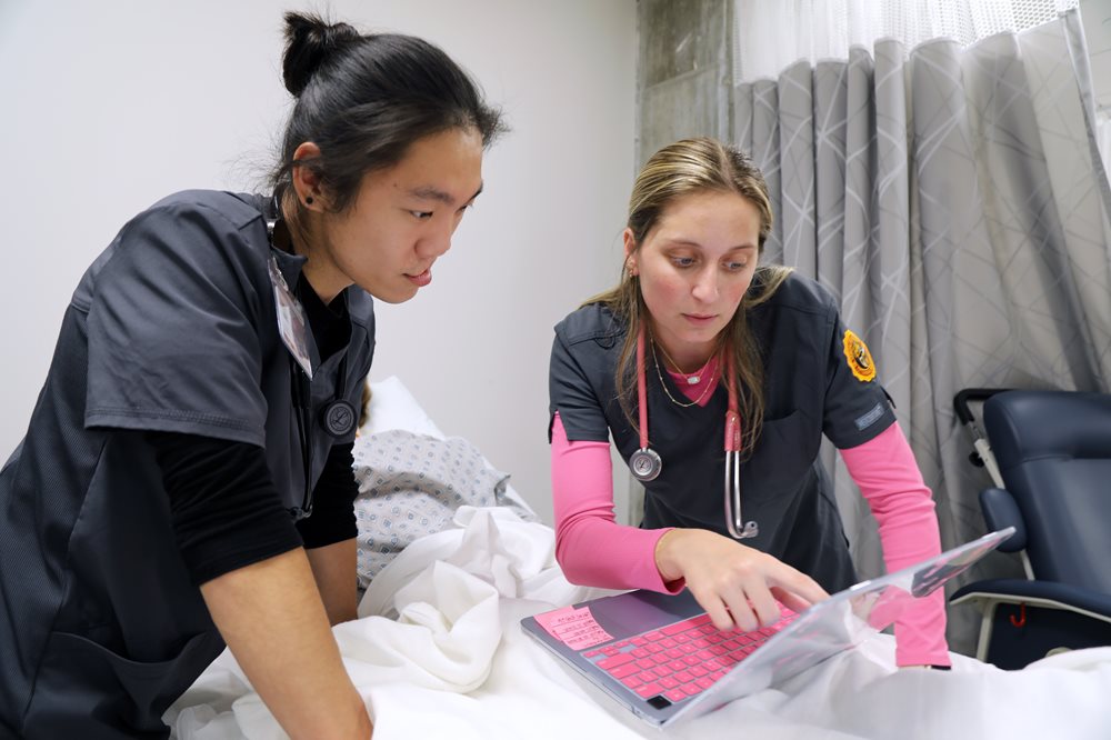 Bachelor of Arts in Health Care Management | Clinical Degree in Health Care  | Undergraduate Degree Program